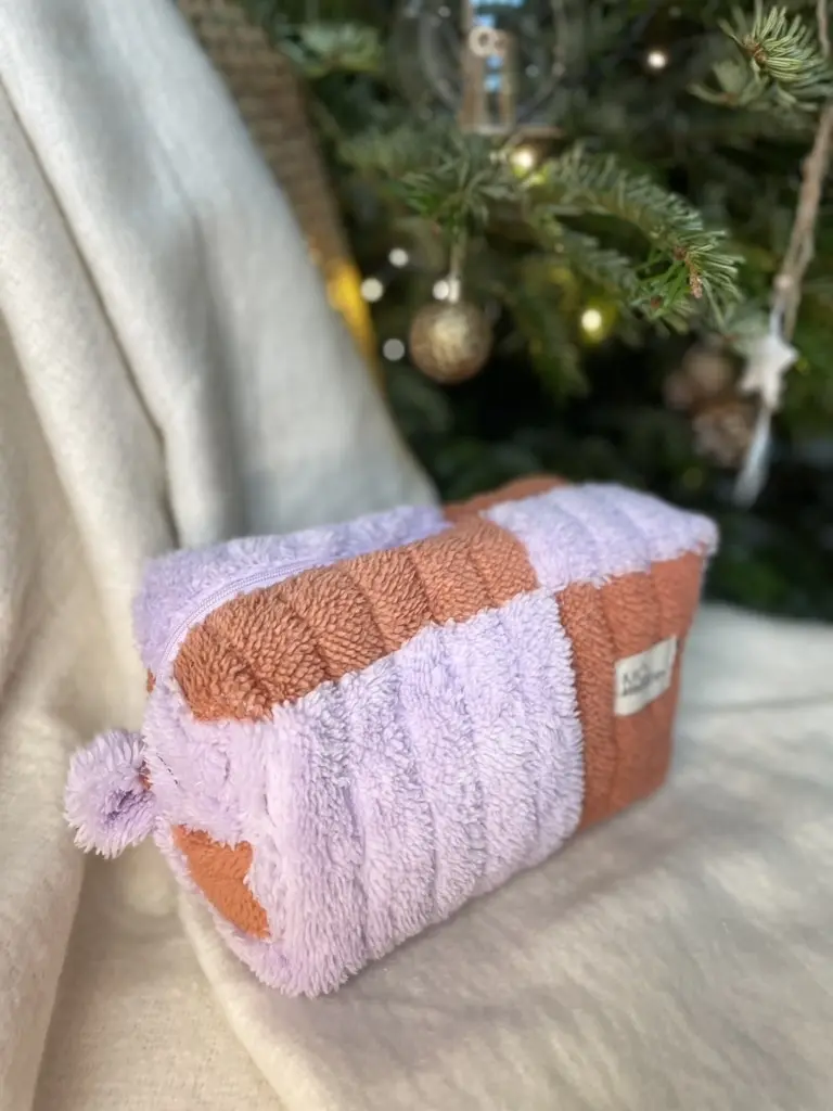 Trousse Lilas 2.webp