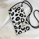 Pochette Téléphone Frida Léopard N&B